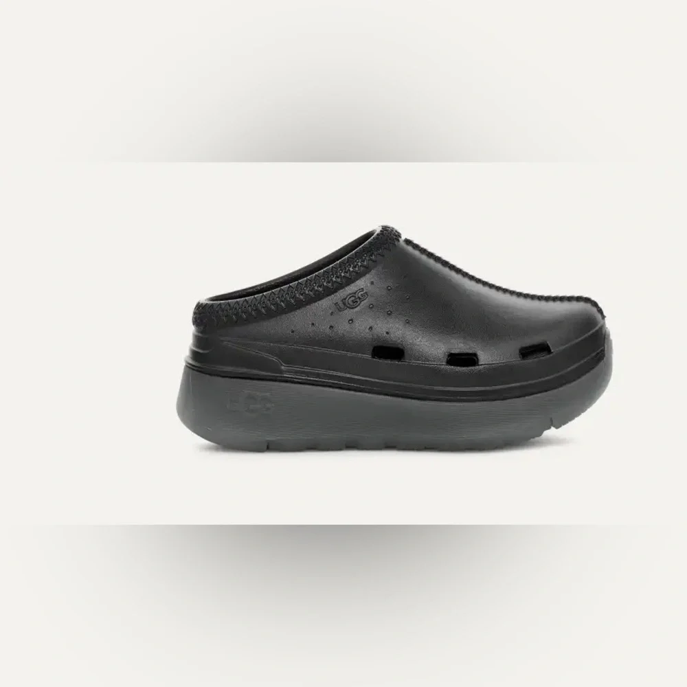 UGG toddler Tasman sport slip on slippers size T11 charcoal gray